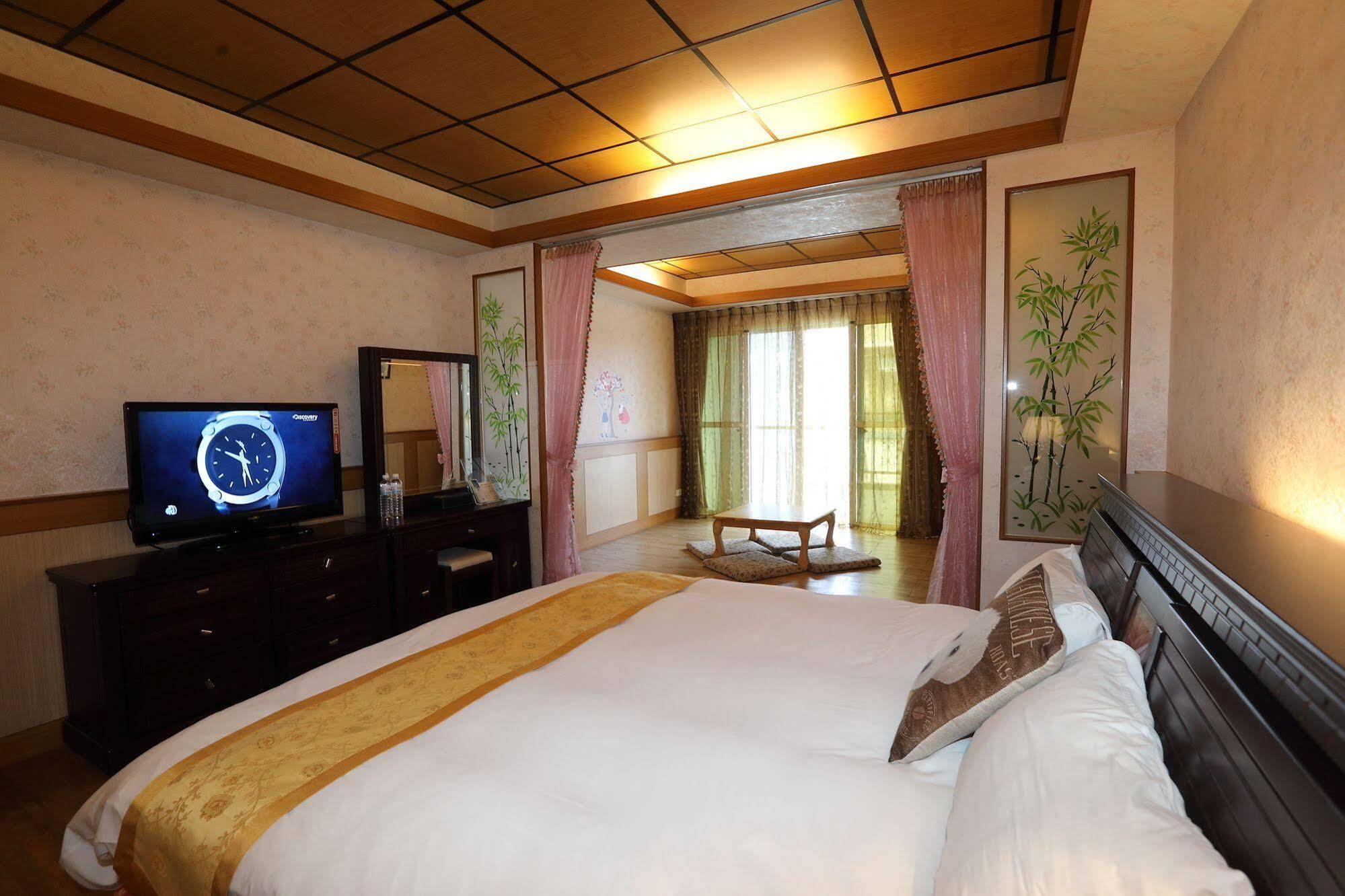 First Place B&B Hualian Zewnętrze zdjęcie
